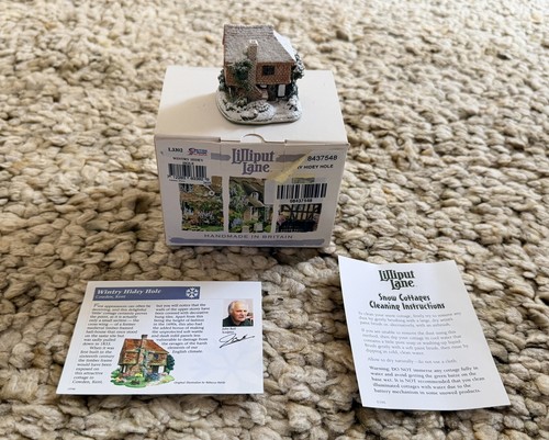 Lilliput lane wintry hidey - lilliput,