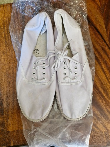 White canvas plimsoles size - canvas,