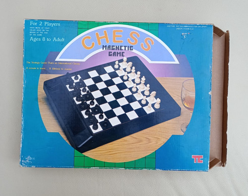 Vintage large magnetic - magnetic, chess