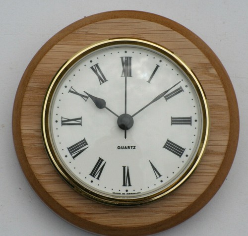 Oak clock suitable for - oak,