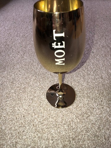 Moët chandon gold champagne - gold,