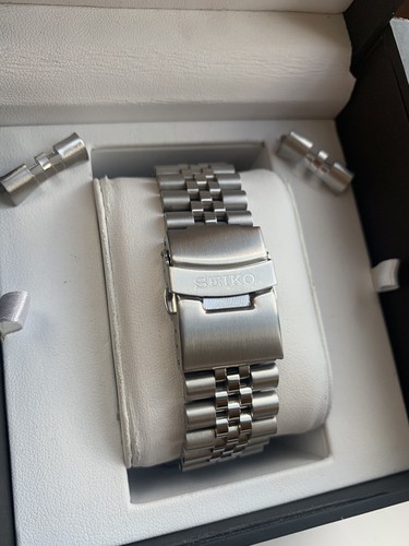 Seiko 22mm jubilee stainless - seiko,