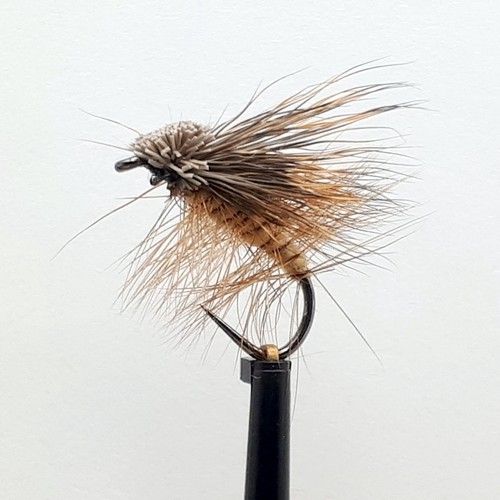 Barbless deer hair caddis - hair,