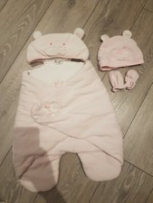 iDO 3-6 Months Pink & White Spot Bear Velour Car Seat Wrap Hat and Mittens 