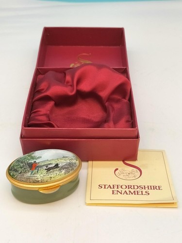 Staffordshire enamels oval - staffordshire,