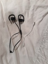 Beats by Dr. Dre Powerbeats3