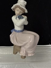 LLADRO NAO Porcelain Figurine