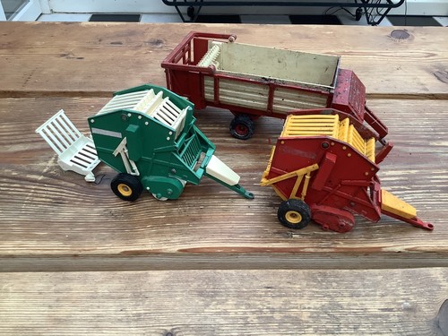 Britains diecast farm toys - farm,
