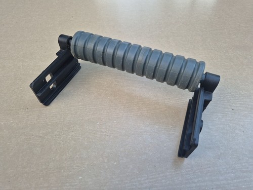 Genuine rear roller - rear,
