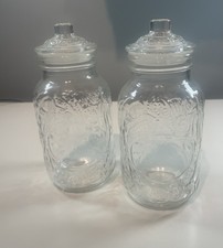 Pair of Vintage Style Glass Storage Jars with Lids – 21 cm – Embossed Design