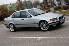 BMW 3 E36 Saloon 4-door 1991-1998 2-pc Wind Deflectors HEKO Tinted