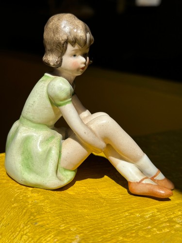 Goebel young girl - goebel,