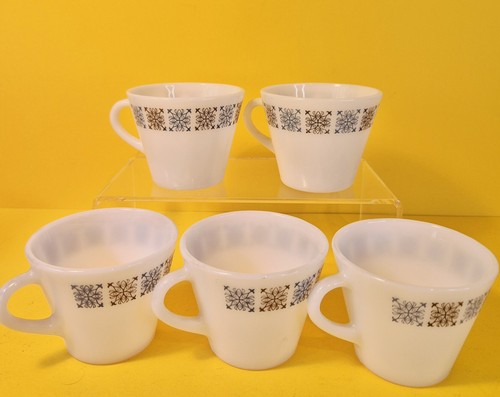 Vintage jaj pyrex - vintage, tea
