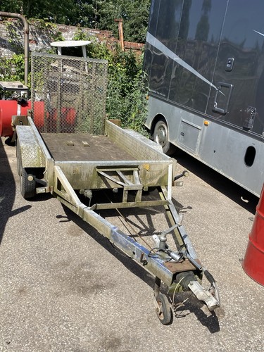 Plant trailer 2700kg - 2700kg,