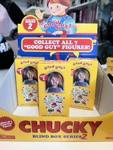 Neca chucky scale - neca, 7"