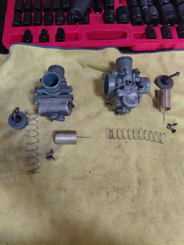 Yamaha 350 carbs - 350, 00