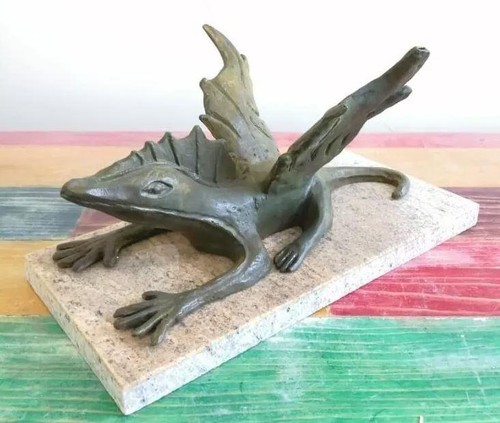 Leonora carrington bronze - leonora,