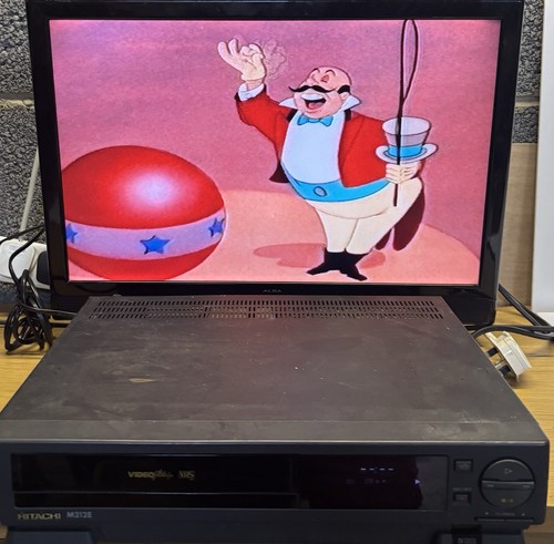 Hitachi m212e vhs - video, tape