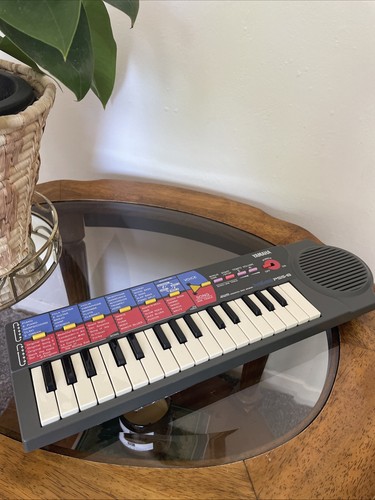 Yamaha pss mini keyboard - yamaha,