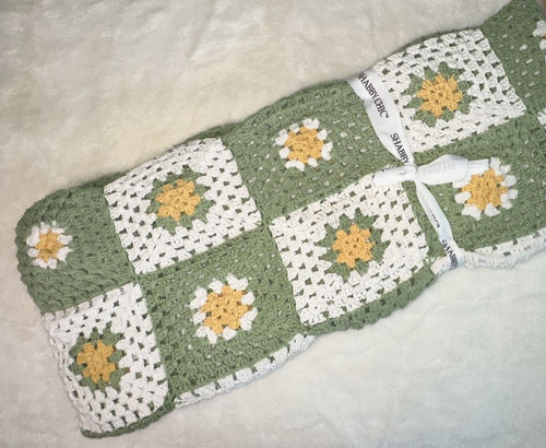 Shabby chic hand crochet - chic,