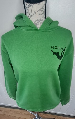 Moon climbing relaxed - , hooded