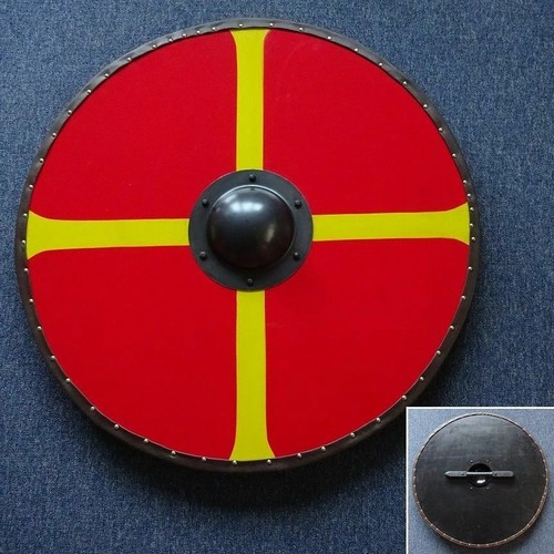 Wooden red quartered - red,