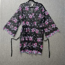 Victoria's secret robe size