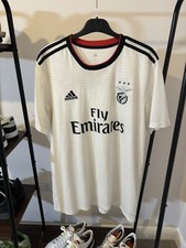 Benfica 2018-19 Away shirt