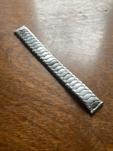 16mm excalibur model - 16mm, ‘excalibur