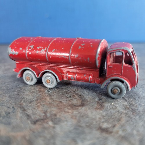 Matchbox erf esso - matchbox, petrol