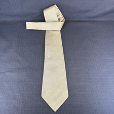 Villa Bugatti Gold Yellow