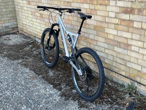Yeti 575 full suspension