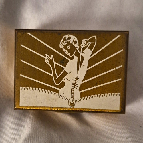 Gold tone match holder vesta - gold-tone,