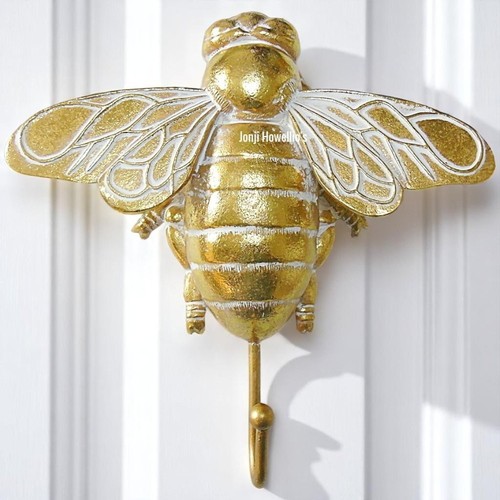 Bee wall coat - bee, door