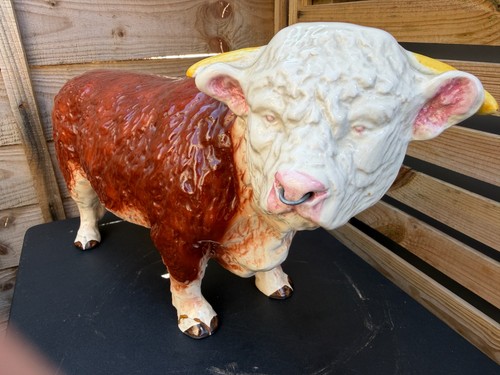Vintage large ceramic - x,