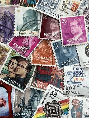 Spain 100 postage stamps - postage,