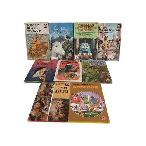 Vintage ladybird hardback - 9x,