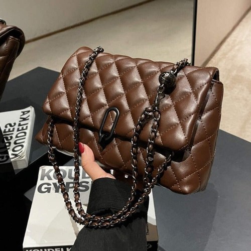 Textured women handbag - women's, pu