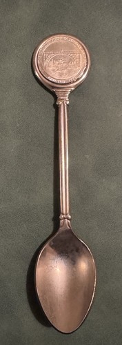 Souvenir spoon the world 1st - spoon, world's