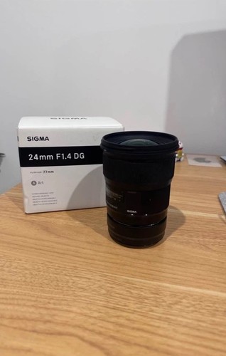Sigma 4401954 24mm 4 - 24mm, f/1.4