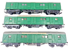 Rake Of 3x Triang SR Green