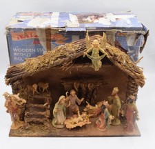 Vintage Premier Nativity Set in Wooden Stable With 12 Figures Boxed