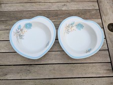 Barratt's Delphatic Tableware 2x Vintage Heart Shaped Bowls Blue Floral Symphony