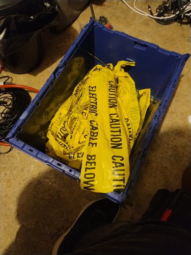 Caution underground electric - caution,