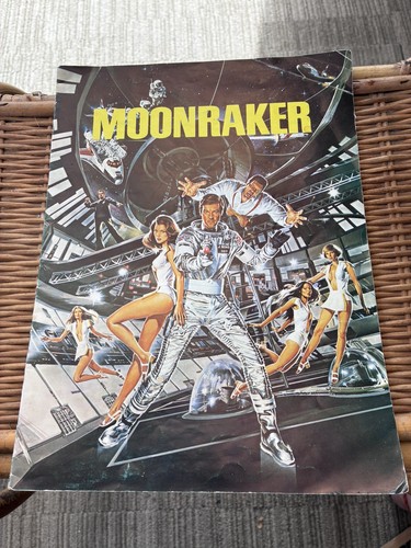 James bond moonraker - james,
