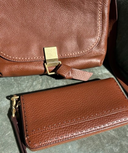 Vera bradley carson - carson, leather