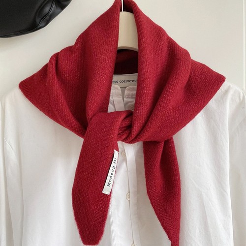 Wool knitted triangular - wool,