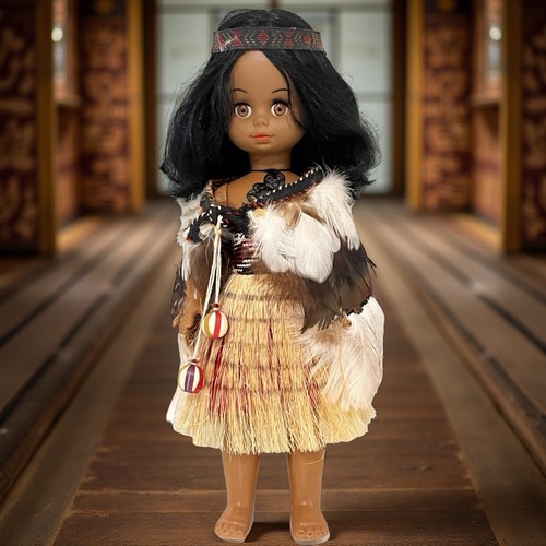 Vintage maori waihine doll - waihine,