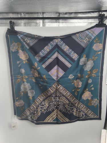 Liz claiborne 100 silk scarf - claiborne,