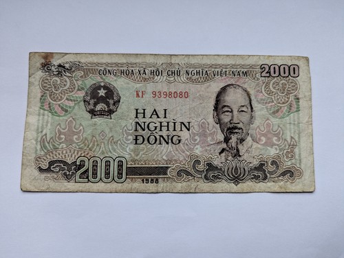Vietnam 2000 dong 1988 - dong,,
